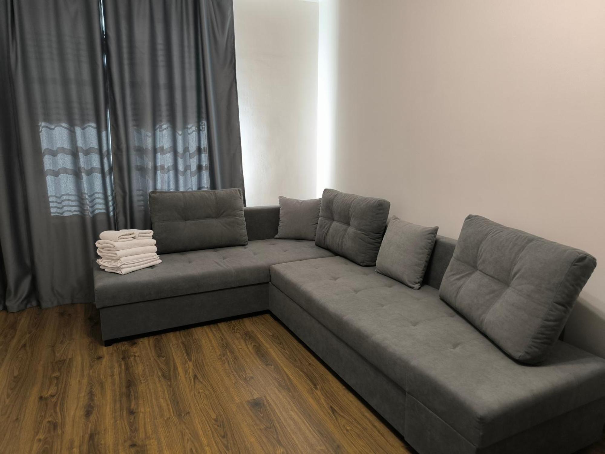 Apartments Domovik Parkaniya, 2A มุกาเชเว ภายนอก รูปภาพ