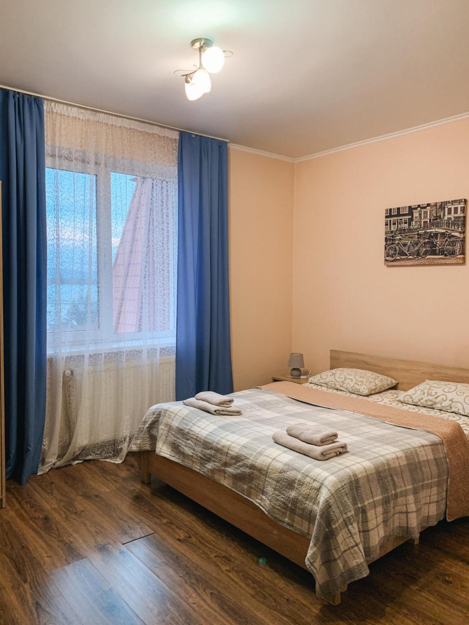 Apartments Domovik Parkaniya, 2A มุกาเชเว ภายนอก รูปภาพ