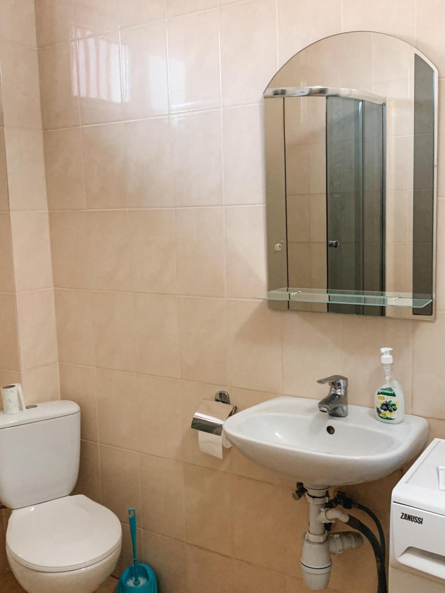 Apartments Domovik Parkaniya, 2A มุกาเชเว ภายนอก รูปภาพ